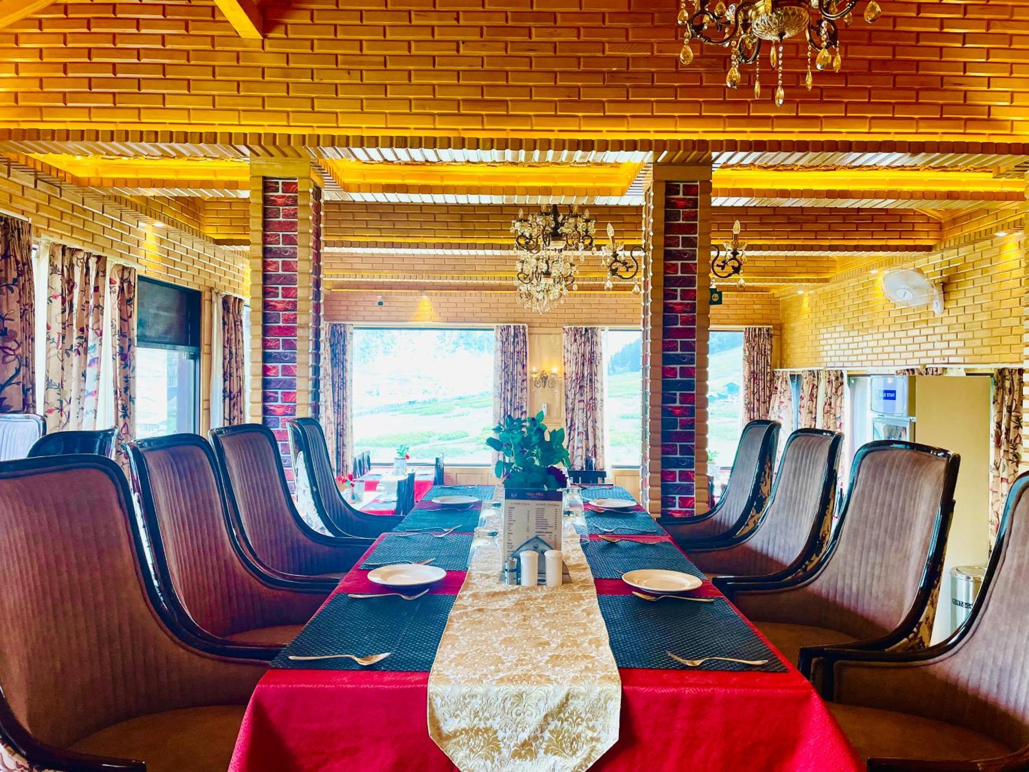 Hotel Village Walk Sonāmarg 외부 사진